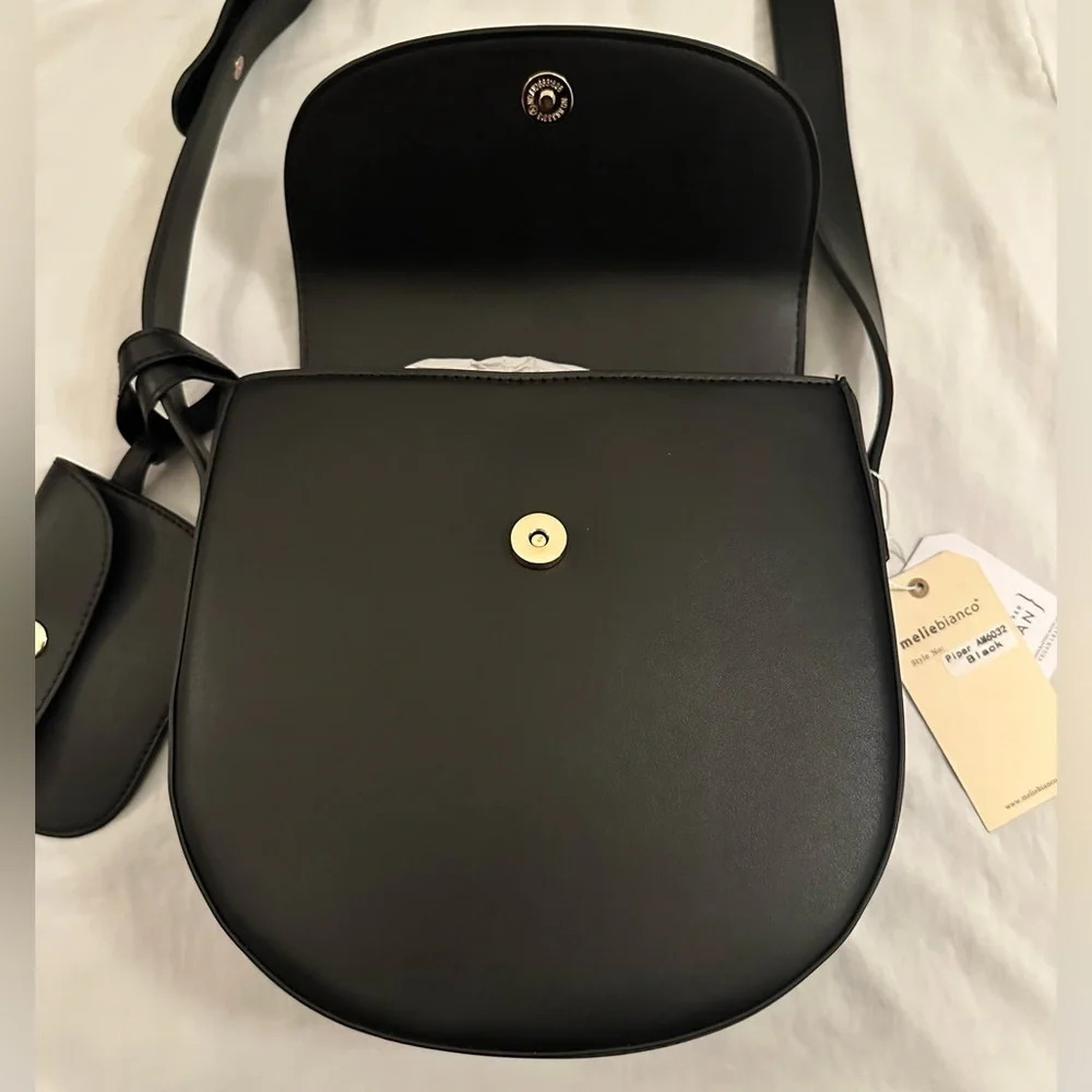 NWT Melie Bianco Piper Vegan Leather Crossbody Bag Black - Picture 8 of 12
